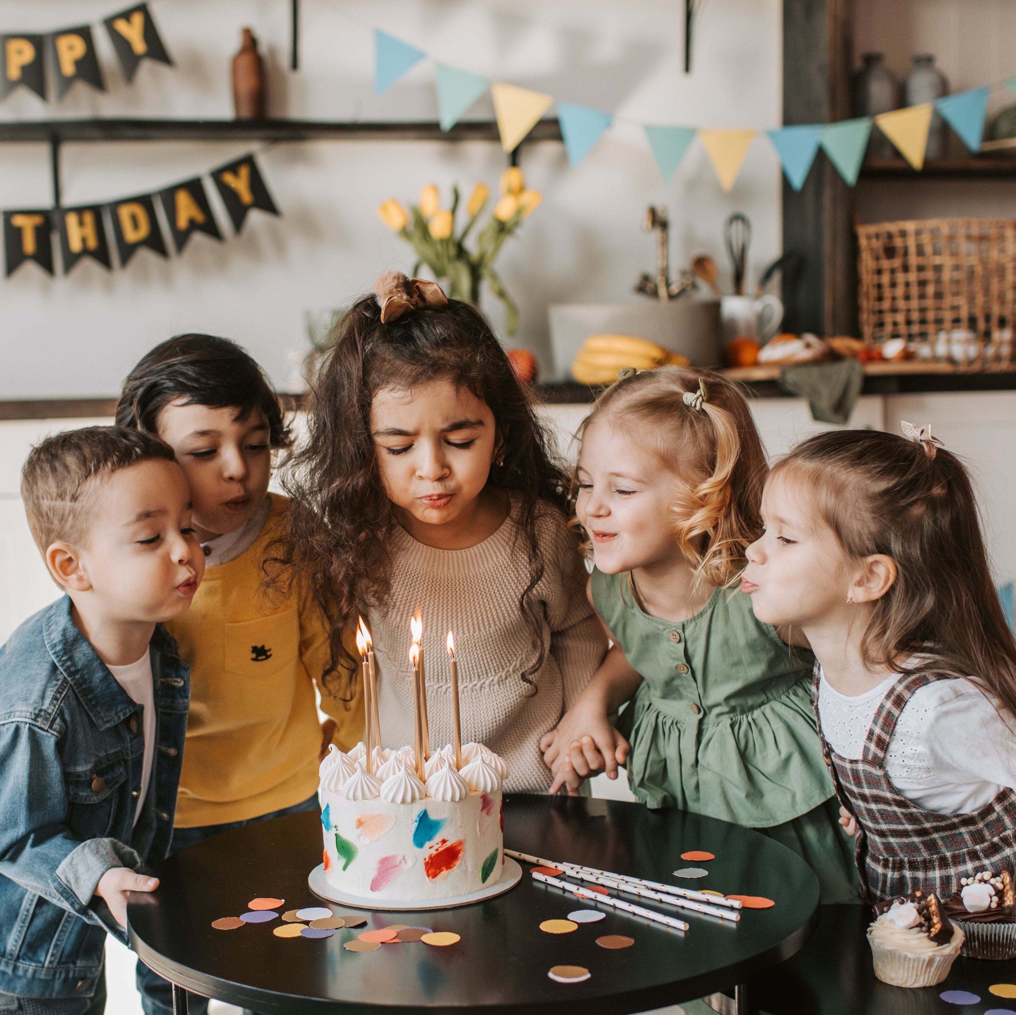 7 Ways to Host an Eco-friendly Kids Party
