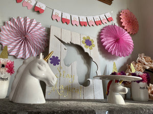 unicorn party decor